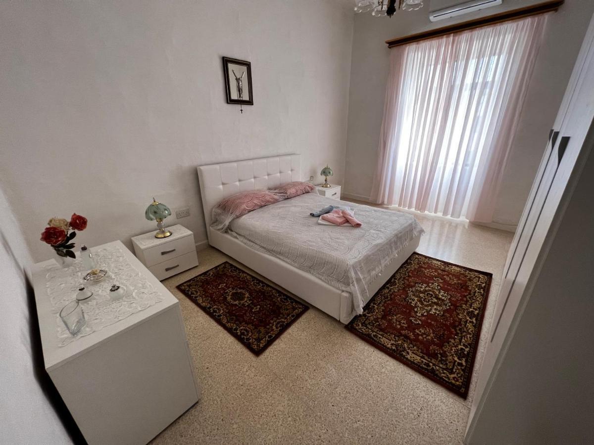 Superb 3 Bedroom Apartment In 瓦莱塔 外观 照片